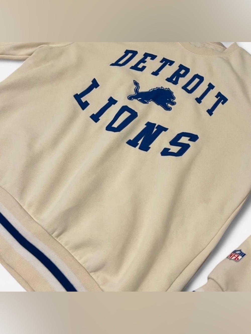 Detroit Lions Embroidered Crewneck Sweatshirt NFL Football Men’s XL - Picture 3 of 7